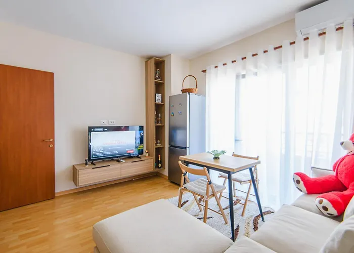 Apartment Ego Center *